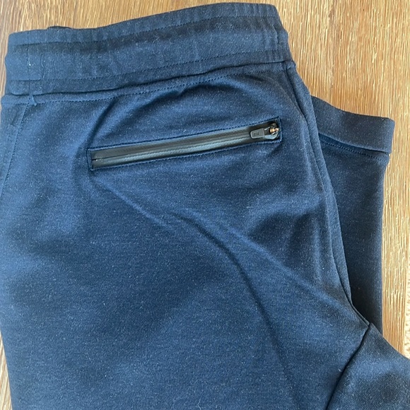 Men’s Kit and Ace joggers in navy size 32 - Picture 5 of 11